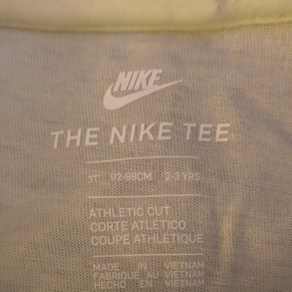 Nike Kids White Tee with Pink and Blue Graphic - Picture 4 of 5